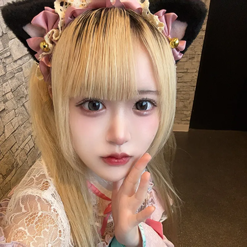 ふりる